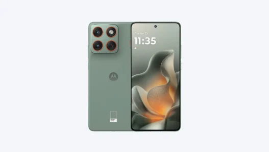 Motorola punya Moto X70 Air, ponsel super tipis dengan baterai besar