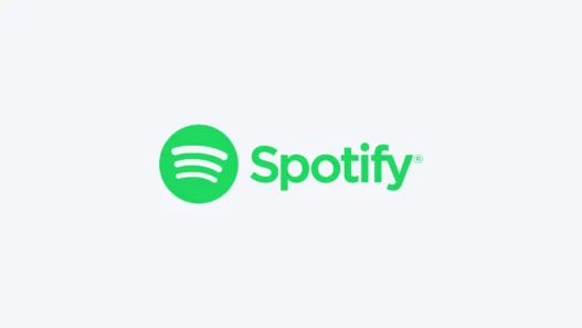 Spotify memperkenalkan paket baru Premium Platinum di lima negara, termasuk Indonesia, India, Uni Emirat Arab, Arab Saudi, dan Afrika Selatan, yang menawarkan akses ke audio lossless.